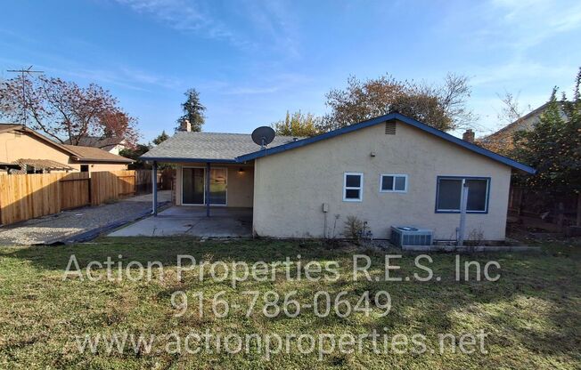 3 beds, 2 baths, $2,495