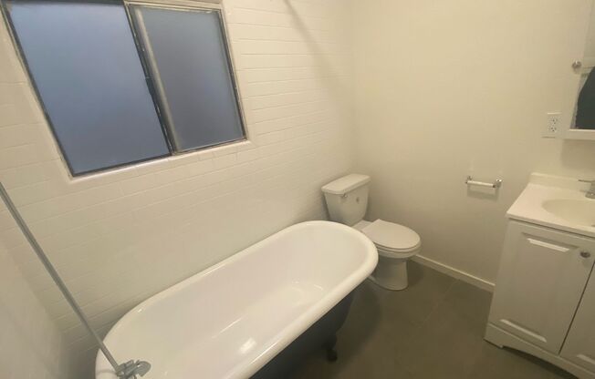 Studio, 1 bath, 400 sqft, $1,495, Unit 1516-30