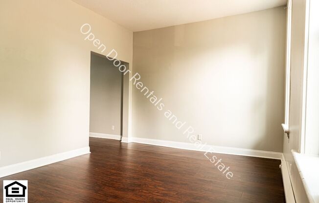 1 bed, 1 bath, 750 sqft, $795, Unit Apartment 1