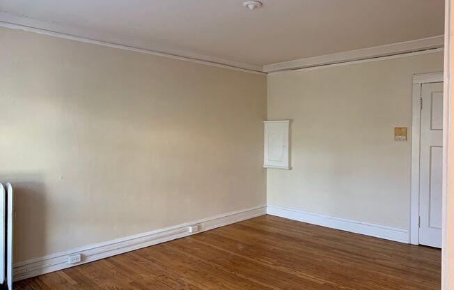 Studio, 1 bath, $825, Unit 312