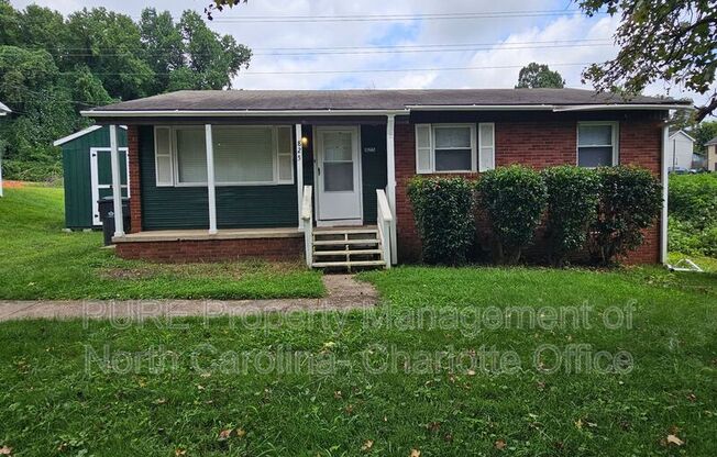 825 NORWOOD DR