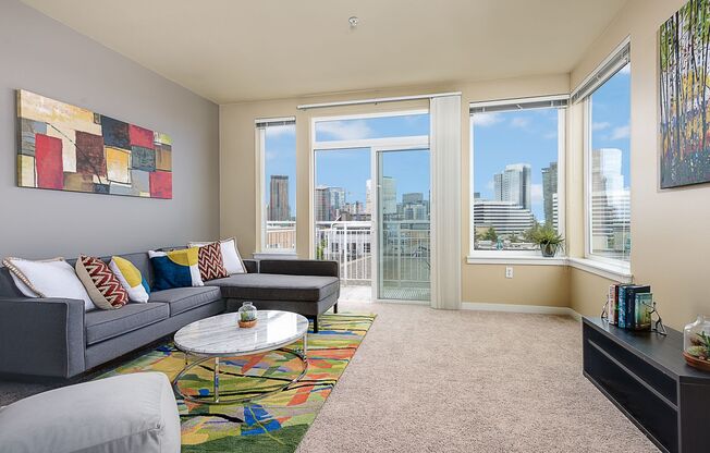 1 bed, 1 bath, 627 sqft, $2,499, Unit 302