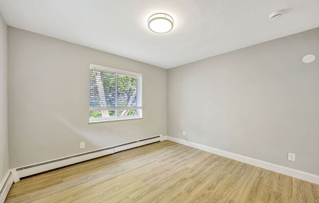 Twin Terrace Apartments- Newly Renovated 1-bedroom apartment located in Norwood