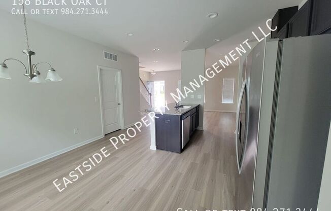 158 BLACK OAK CT