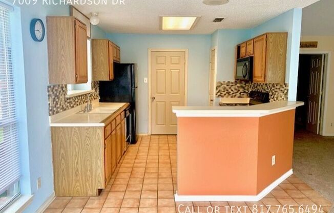 7009 RICHARDSON DR