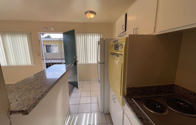 345 N. 6th St