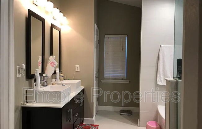 8417 Whisper Ridge Place