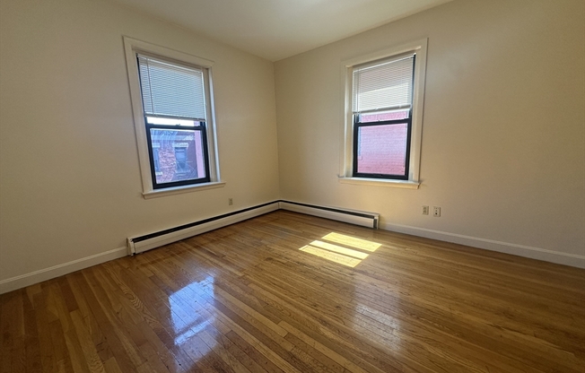 1242 Commonwealth Ave 26