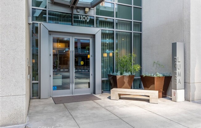 1 bed, 1 bath, 1,030 sqft, $2,900, Unit 810