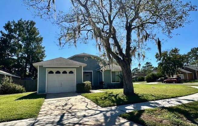 Cozy 3/2 Fenced Home on a Corner Lot