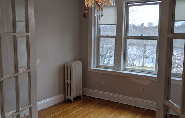 Jamaica Plain top floor 2 bedroom for September 1