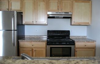 2 beds, 1 bath, 927 sqft, $1,950, Unit 535