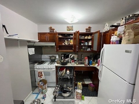 91 15 97 AVE