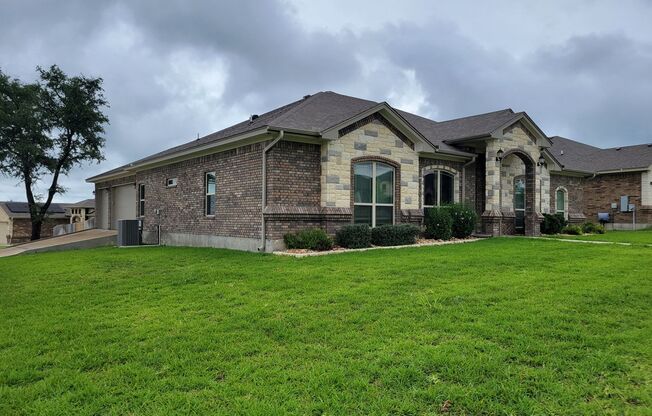 4 BEDROOM WITH STUDY IN HERITAGE OAKS!