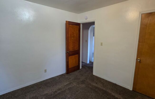 2 beds, 1 bath, $1,450