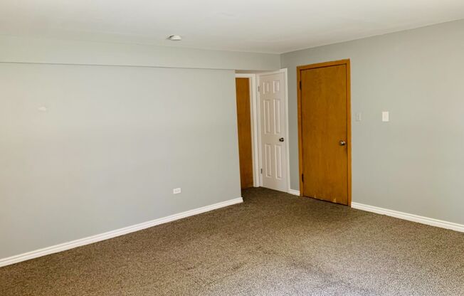 1 bed, 1 bath, 465 sqft, $1,195, Unit 09021R