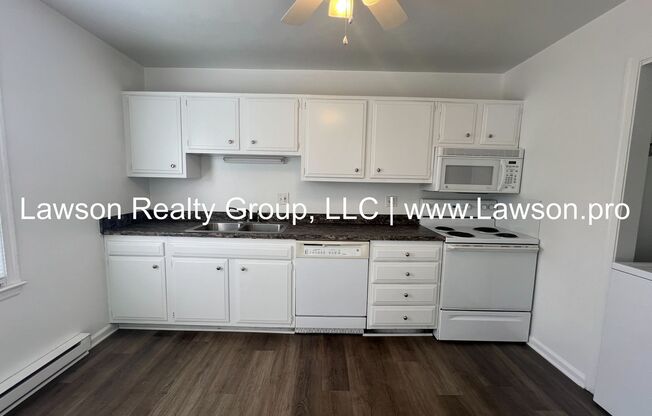 2 beds, 1 bath, 750 sqft, $1,100, Unit Moran 625