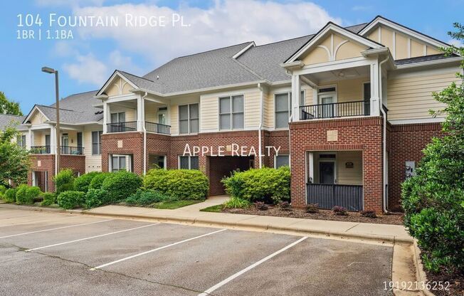 104 FOUNTAIN RDG PL