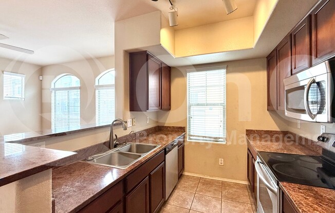 4 beds, 3 baths, 1,330 sqft, $2,199, Unit 1012