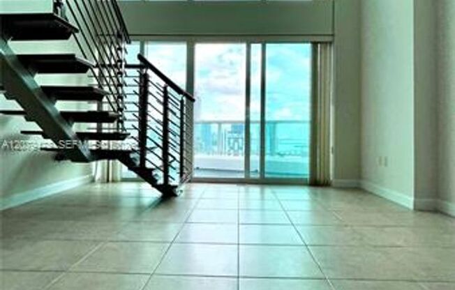 1 bed, 1.5 baths, $3,300, Unit # 2405