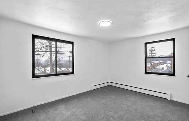 2 beds, 1 bath, 850 sqft, $949, Unit 10601 Lindberg Ave. A3- Apt. 3