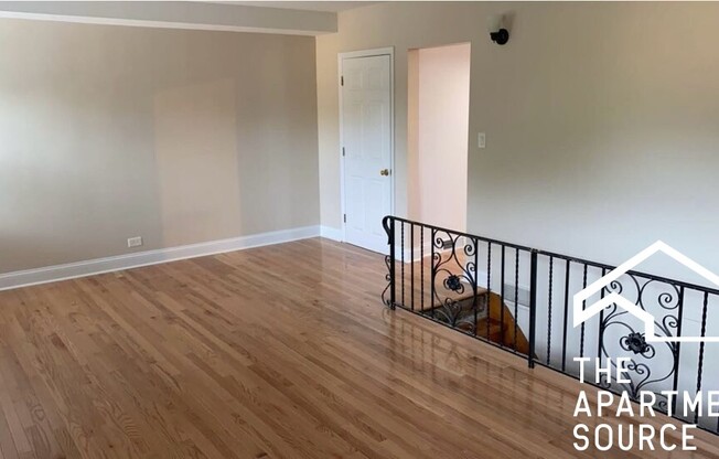6304 N Cicero Ave 2