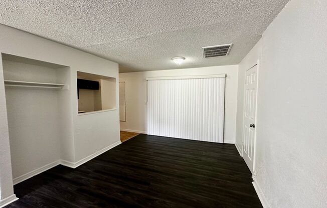 *OPEN HOUSE SATURDAY MAY 23RD 2PM - 3PM* Now Available – 4655 Cepeda Street, Orlando, FL 32811