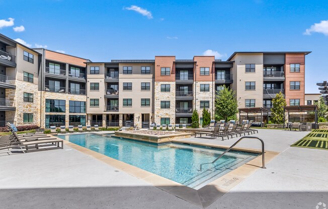 Pool View at Aurora Watson Branch, Texas, 76063