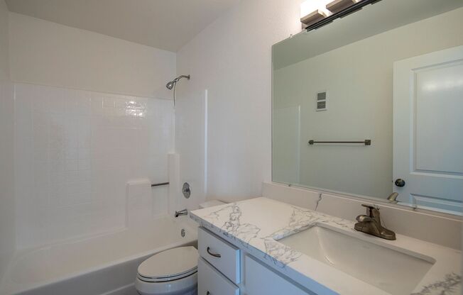 3 beds, 2 baths, 1,105 sqft, $3,495, Unit 330