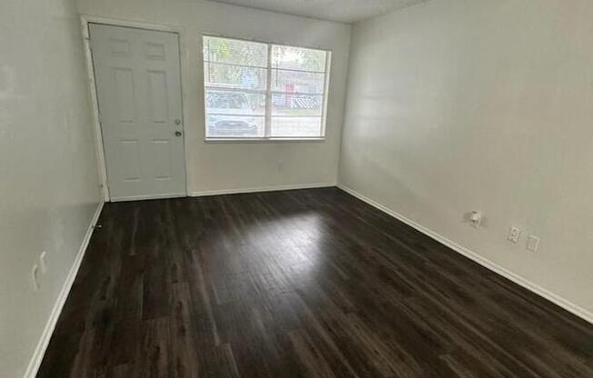 8553 CHANNELVIEW CIRCLE