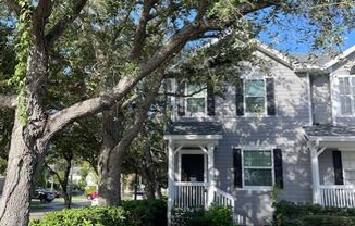 2 Bedroom 2 1/2 Bath Townhouse in ST, next to MacDill Air Force Base
