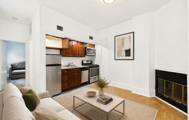 1534 Mount Vernon St.