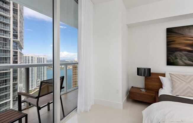 2 beds, 2 baths, $5,000