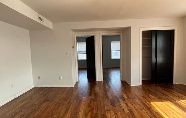 2 beds, 1 bath, $1,450