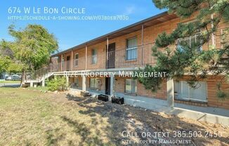 674 W Le Bon Circle