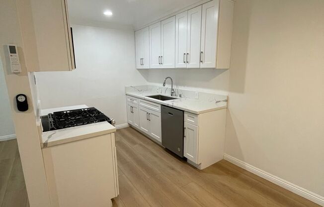 1 bed, 1 bath, 800 sqft, $2,295, Unit 08