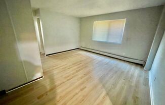 Glen Oaks Apartments