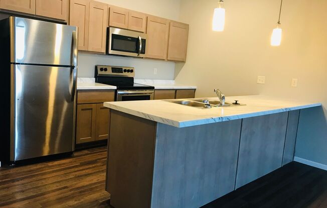 1 bed, 1 bath, 782 sqft, $975, Unit 412