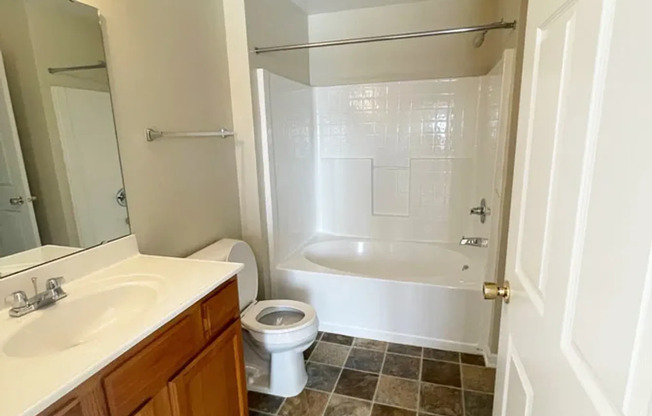 2 beds, 2 baths, 1,076 sqft, $1,390, Unit 5963308