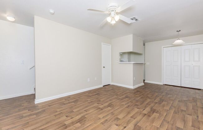 1 bed, 1 bath, 809 sqft, $1,061, Unit 1907
