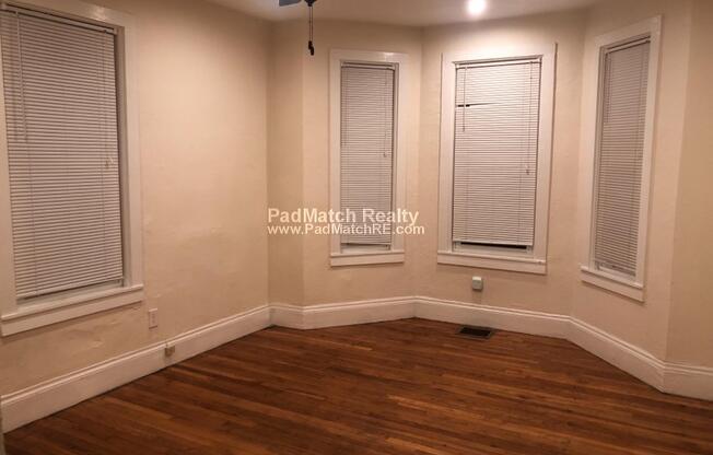 108 HYDE PARK AVE