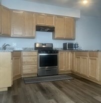 2 beds, 1.5 baths, 1,100 sqft, $2,400, Unit 1