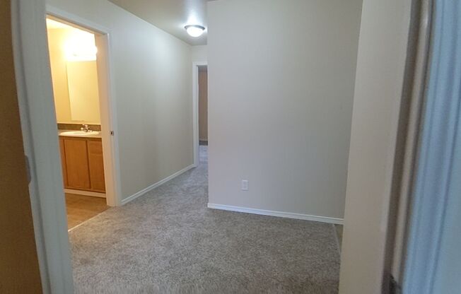 3 beds, 2 baths, 1,180 sqft, $1,745, Unit E204