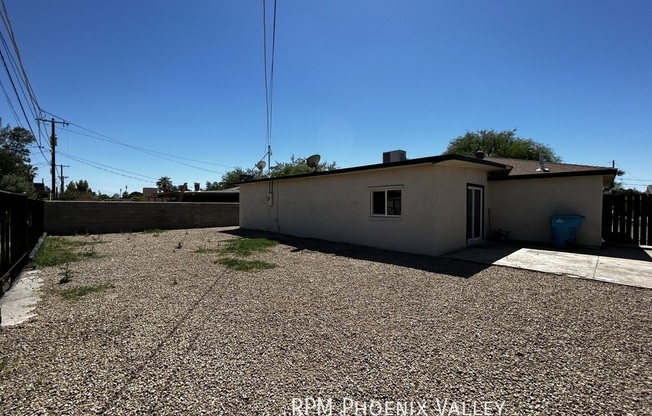 4 beds, 2 baths, 2,054 sqft, $1,999