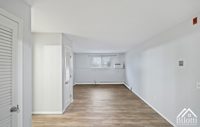 1250 South Broadway