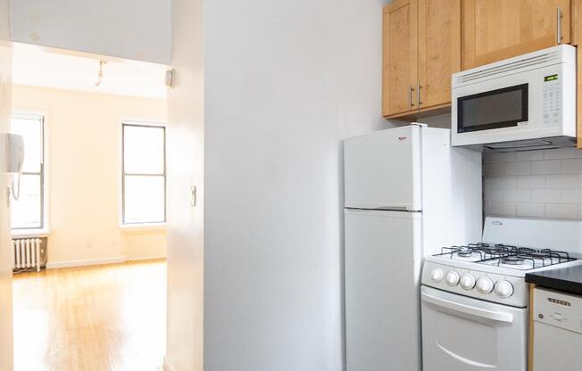 Studio, 1 bath, $2,487, Unit 3-I