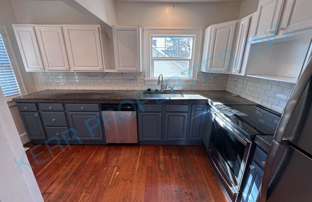 88 NW FLORENCE AVE