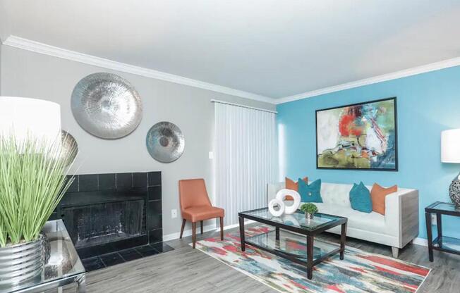 Home - The Oasis Apartments and Townhomes - Houston, TX