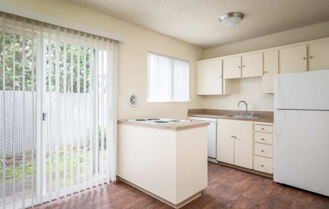 Scotsboro Square Apartments