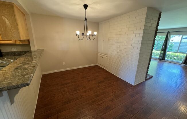 Upgraded 2 bed, 2 bath townhome for lease in Tustin. Must see !!